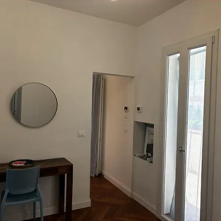Terrazza Sul Cortile - Parcheggio Pubblico Apartamento