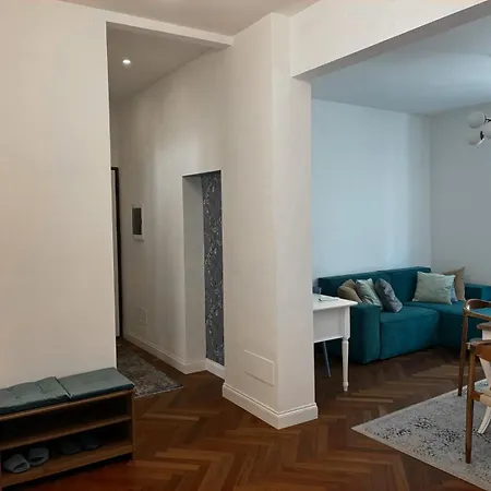 Terrazza Sul Cortile - Parcheggio Pubblico