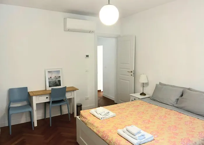 Terrazza Sul Cortile - Parcheggio Pubblico 볼로냐